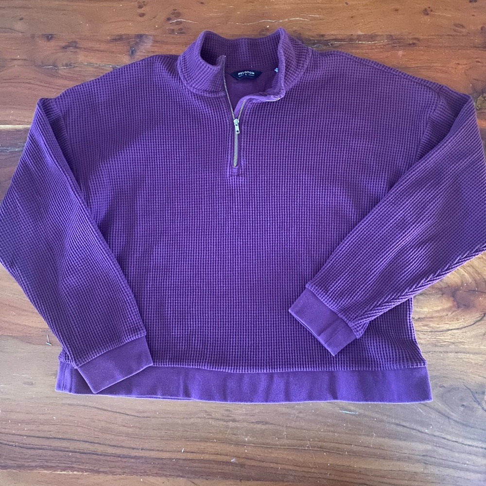 Peloton Women's‎ Purple Zip-Up Top